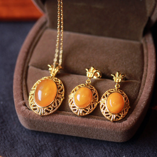 Natural old beeswax earrings/necklace set